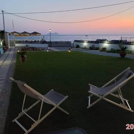 Coral Sea Apartment Kokkinos Pirgos Exterior foto