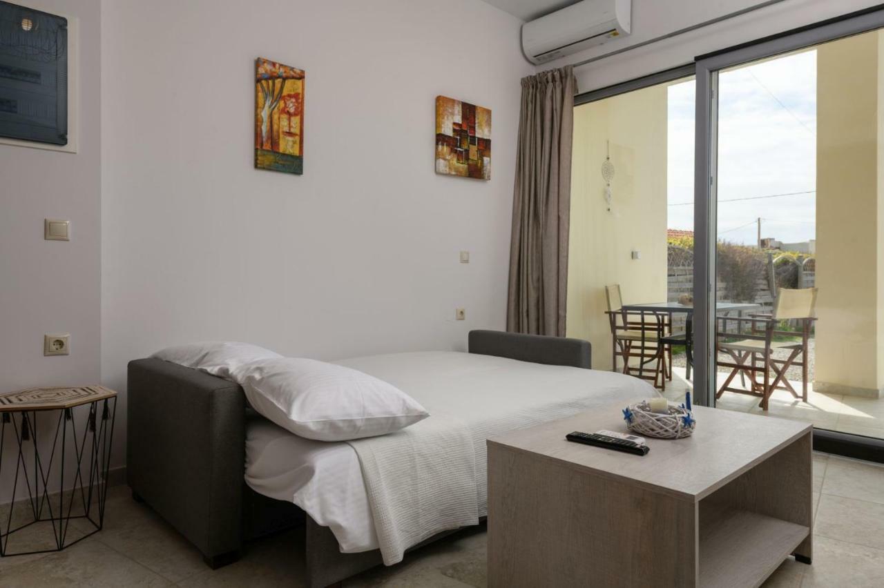 Coral Sea Apartment Kokkinos Pirgos Exterior foto